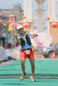 BIB: 5015
                            <button type="button" onclick="openModal(21762292)" class="btn btn-primary btn-sm float-right btn-popup" data-toggle="modal" data-target=".modal-high-quality">
                        <i class="fas fa-shopping-cart"></i> Add to Cart
                    </button>
                                            <button type="button" onclick="isThisMe(21762292, true)" class="btn btn-success btn-sm float-right btn-popup btn-isme hidden" data-toggle="tooltip" data-placement="bottom" title="นี่คือรูปของคุณใช่ไหม คลิกที่นี่เพื่อเอาเข้าอัลบั้ม">
                        <i class="fas fa-plus"></i> Add to album
                    </button>
                    <button type="button" onclick="isThisMe(21762292, false)" class="btn btn-warning btn-sm float-right btn-popup btn-isnotme hidden">
                        <i class="fas fa-ban"></i> Remove from album
                    </button>